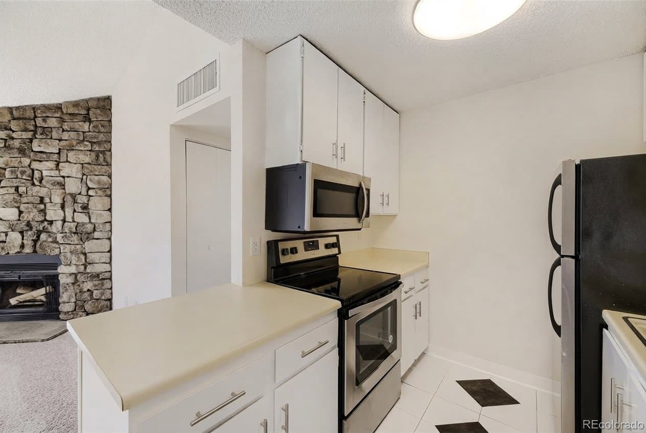 Denver Condo: 3100 S Federal Blvd