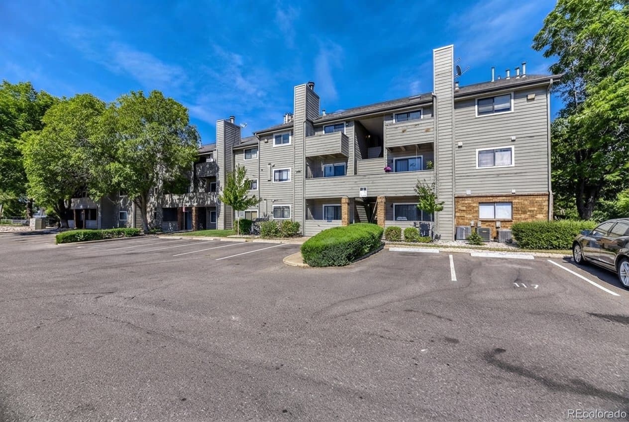 Denver Condo: 3100 S Federal Blvd