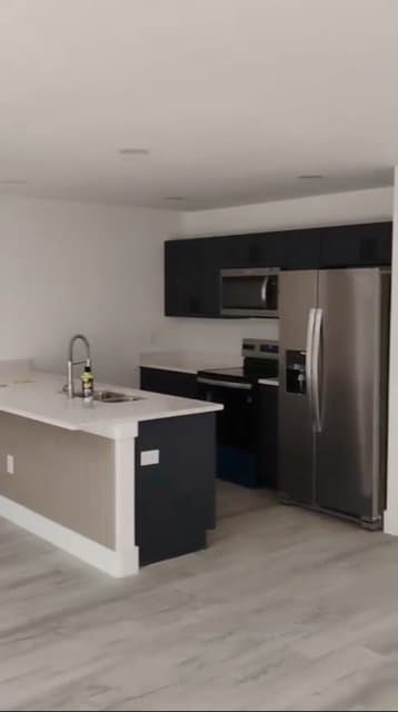 Ocala House: 2232 SE 68th St