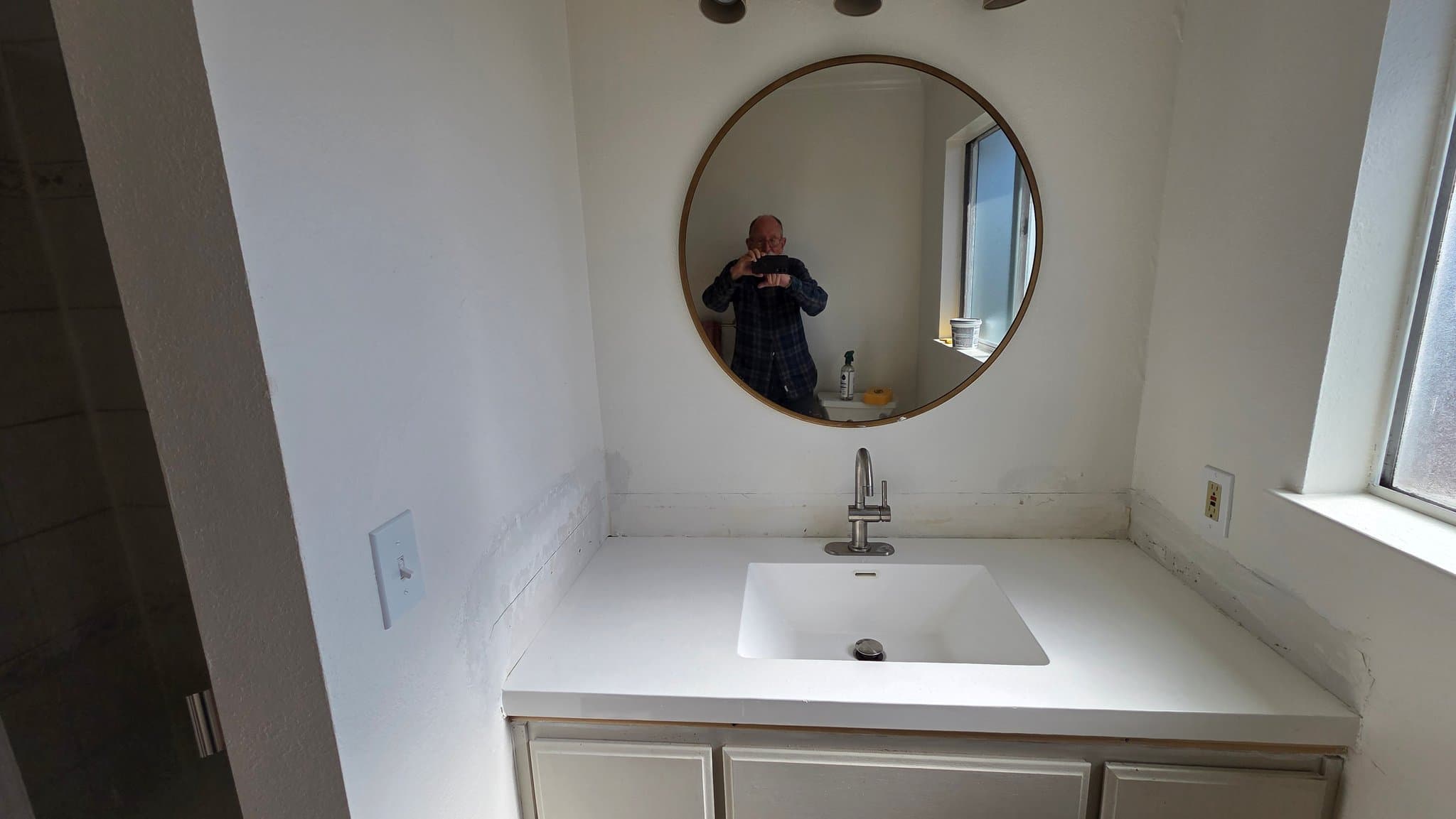 Cherryland Single Room: 20374 Concord Ave