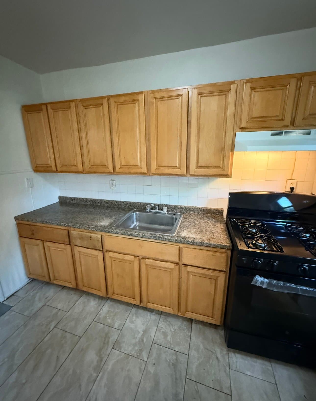 Philadelphia House: 1914 S Redfield St