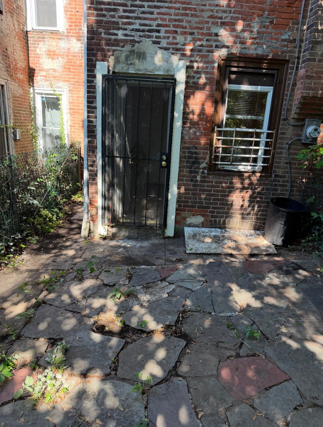 Philadelphia House: 1914 S Redfield St