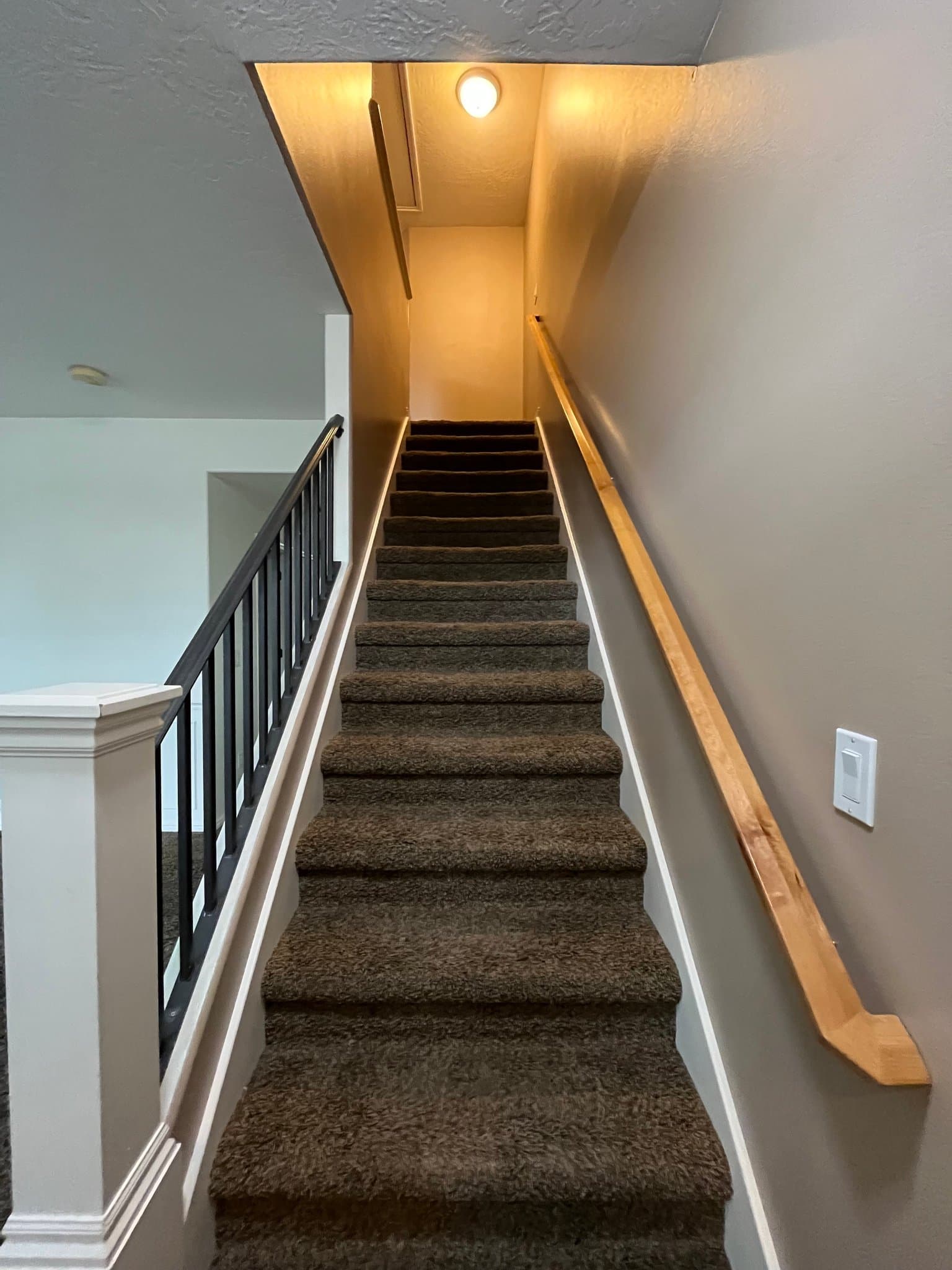 Orem Townhome: 722 S 1525 W