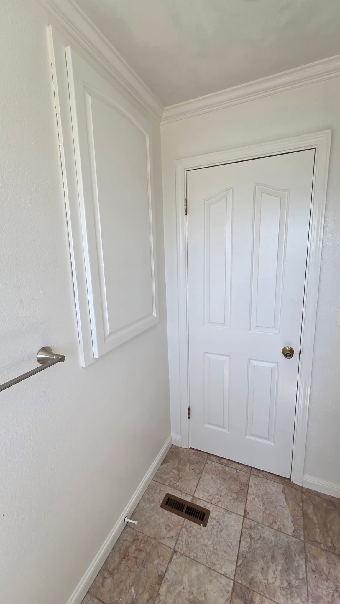 Cherryland Single Room: 20374 Concord Ave