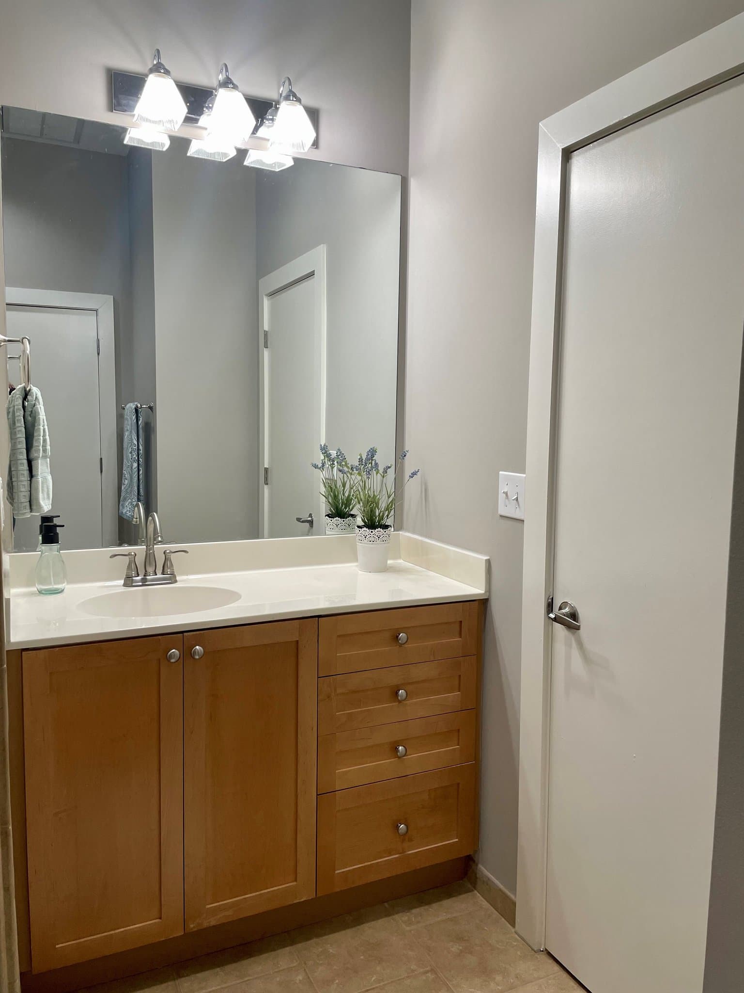 Greenville Condo: 400 Mills Ave