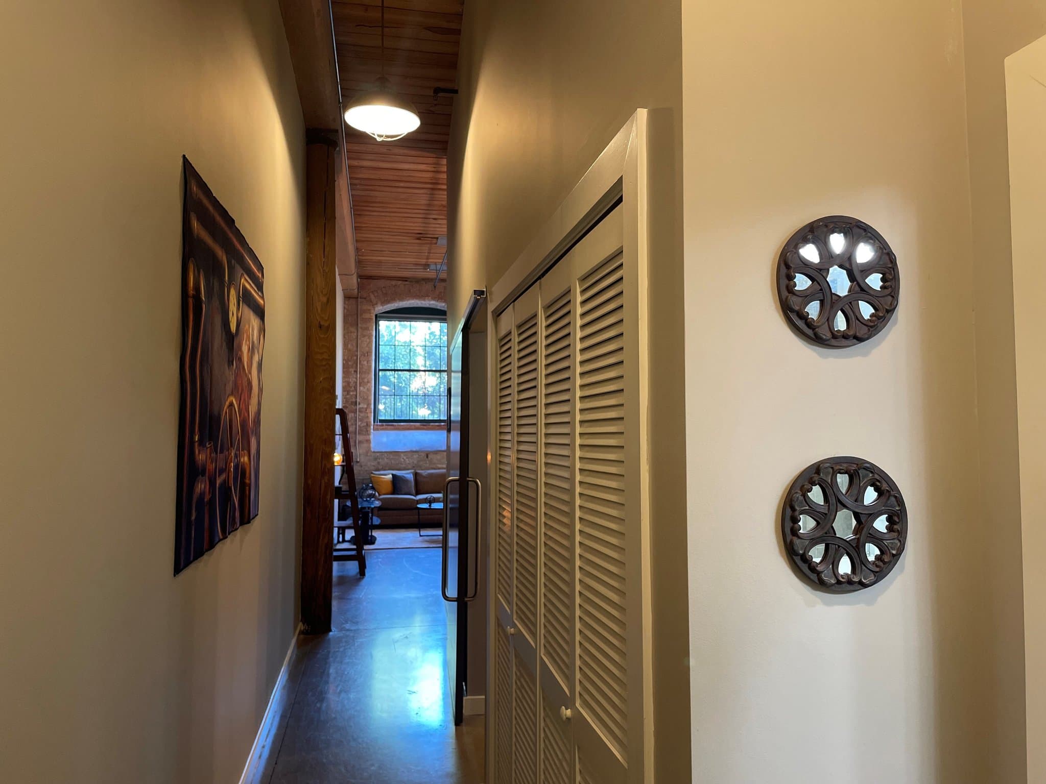 Greenville Condo: 400 Mills Ave