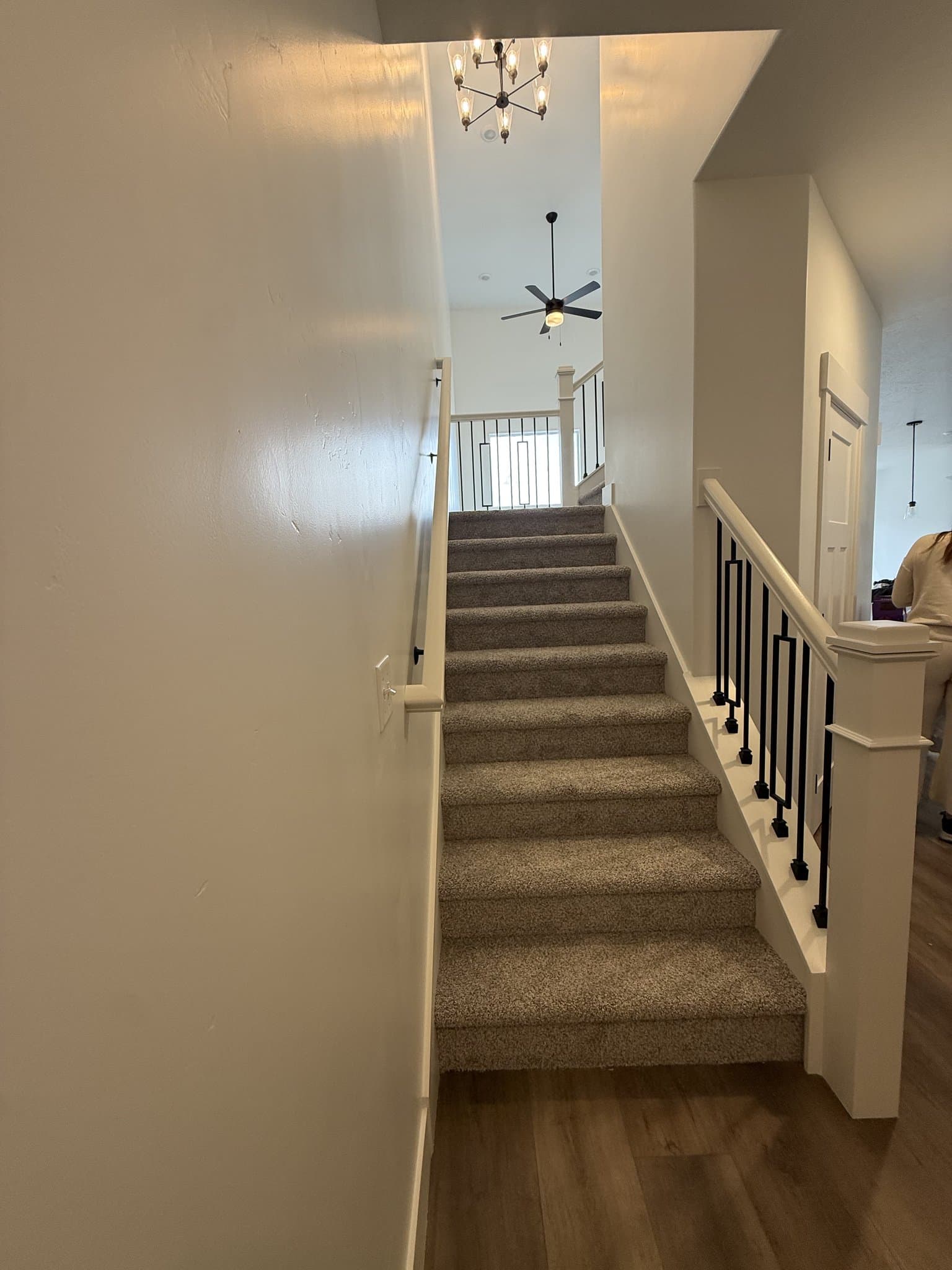 Mapleton Townhome: 5214 S Acacia Dr