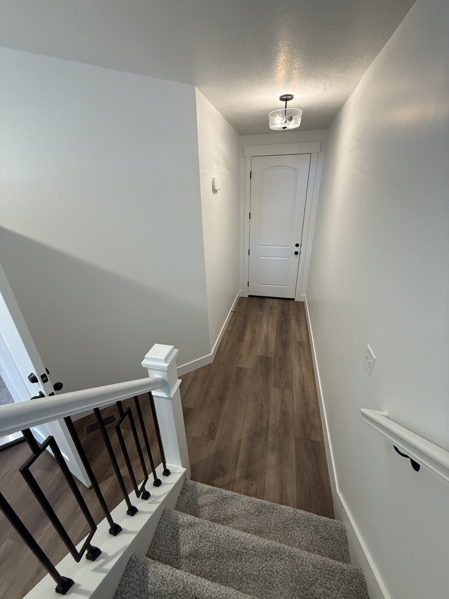 Mapleton Townhome: 5214 S Acacia Dr