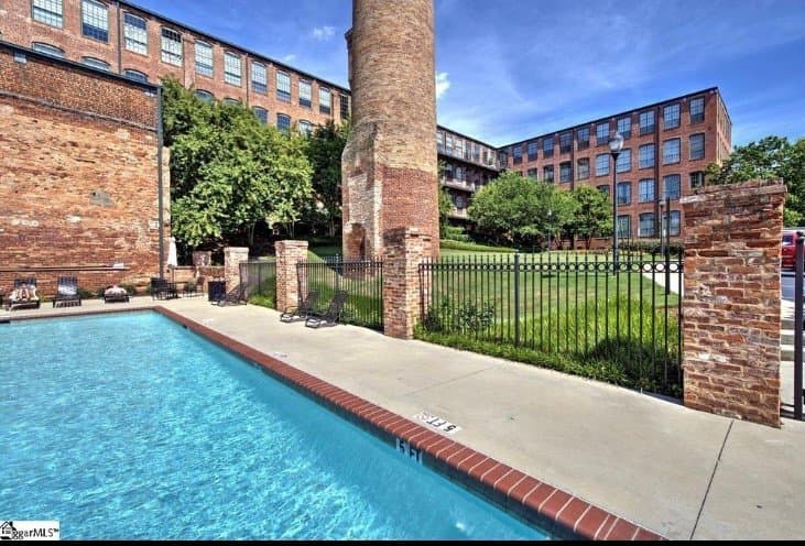 Greenville Condo: 400 Mills Ave