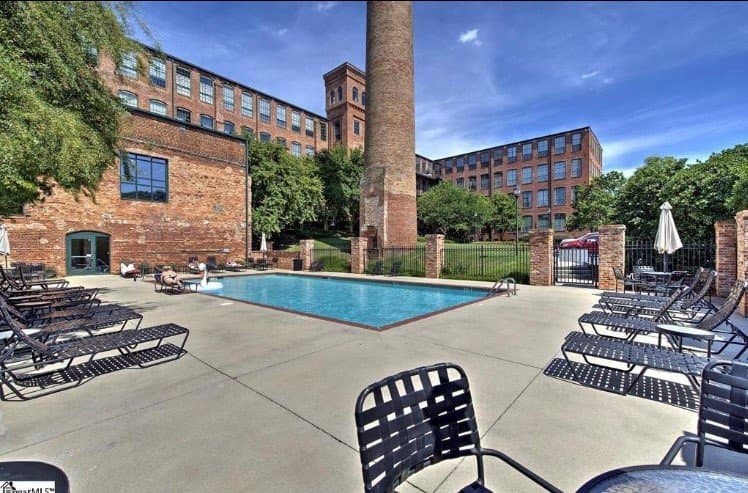 Greenville Condo: 400 Mills Ave