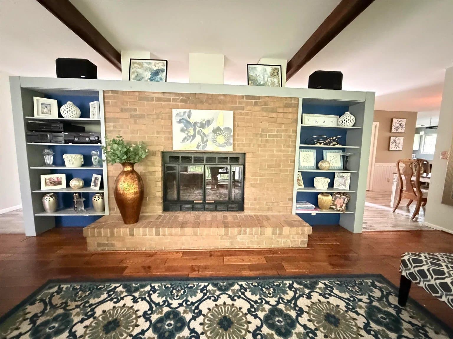 La Valle House: E2672 Remington Dr
