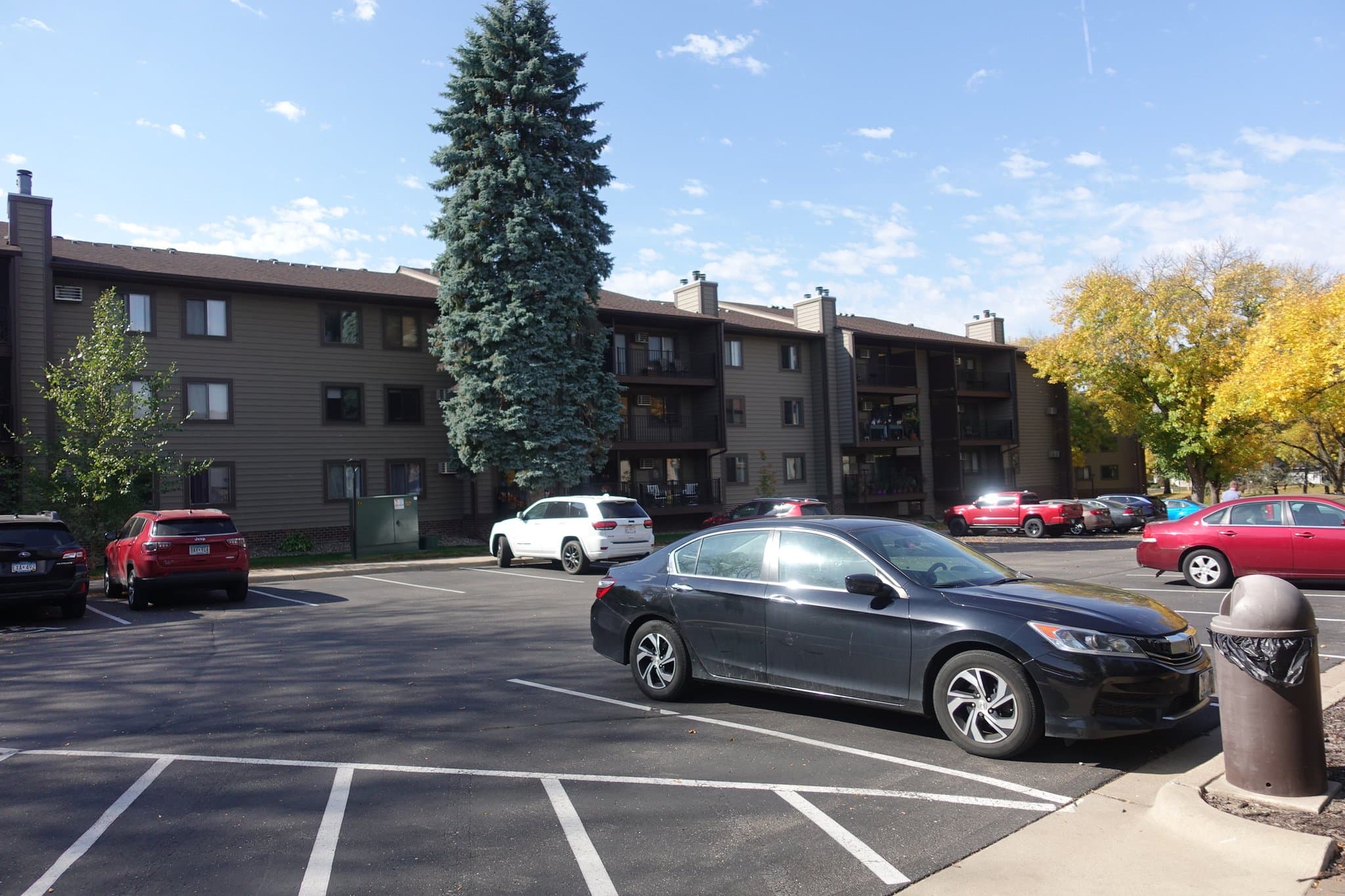 Bloomington Condo: 7401 W. 101st St