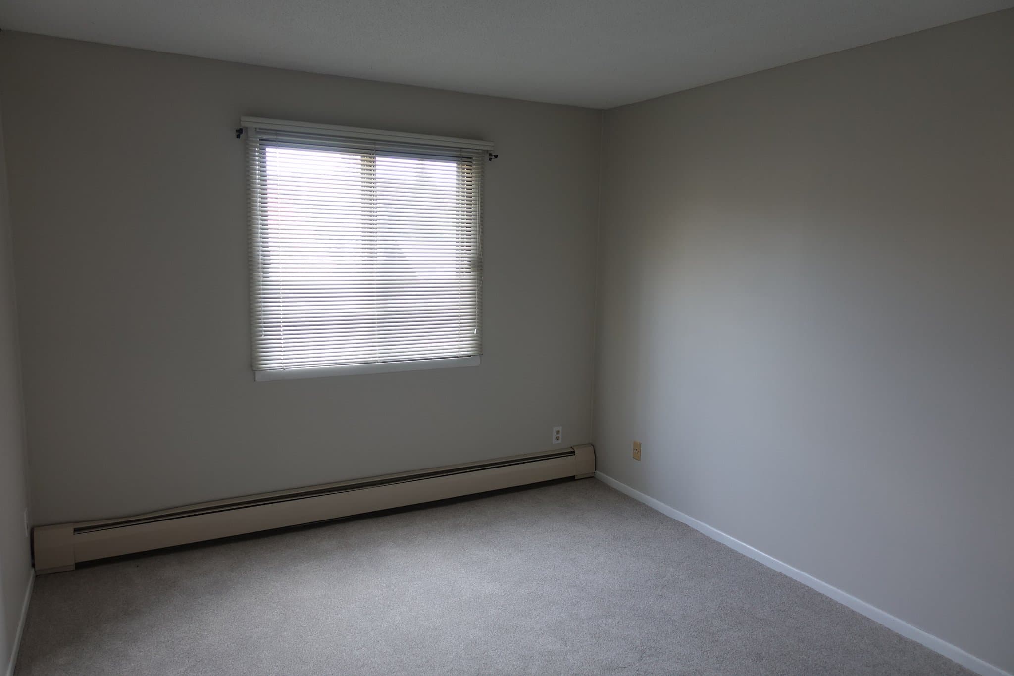 Bloomington Condo: 7401 W. 101st St