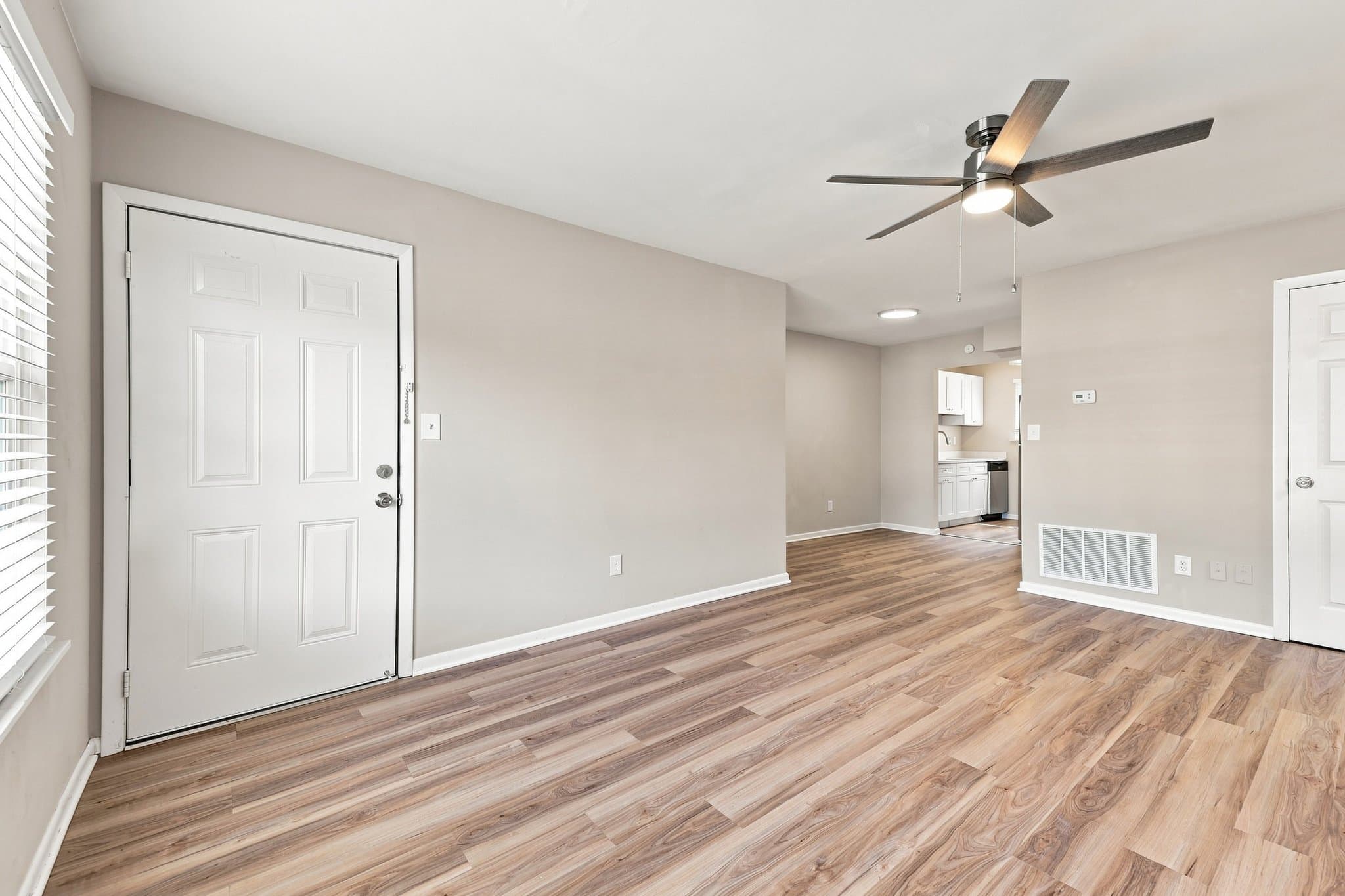 Suffolk Apartment: 200 Kilby Shores Drive