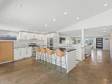 Salt Lake City House: 1925 E Osage Orange Ave