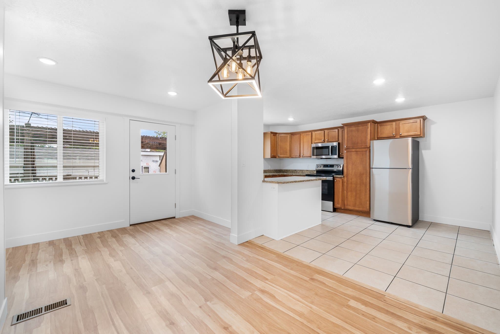 Millcreek Multiplex: 1154 E Glorieta Dr