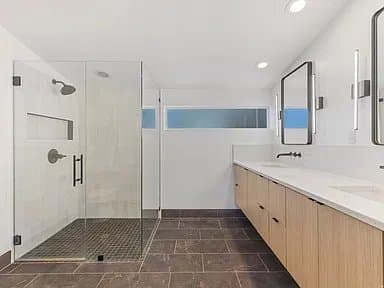 Salt Lake City House: 1925 E Osage Orange Ave
