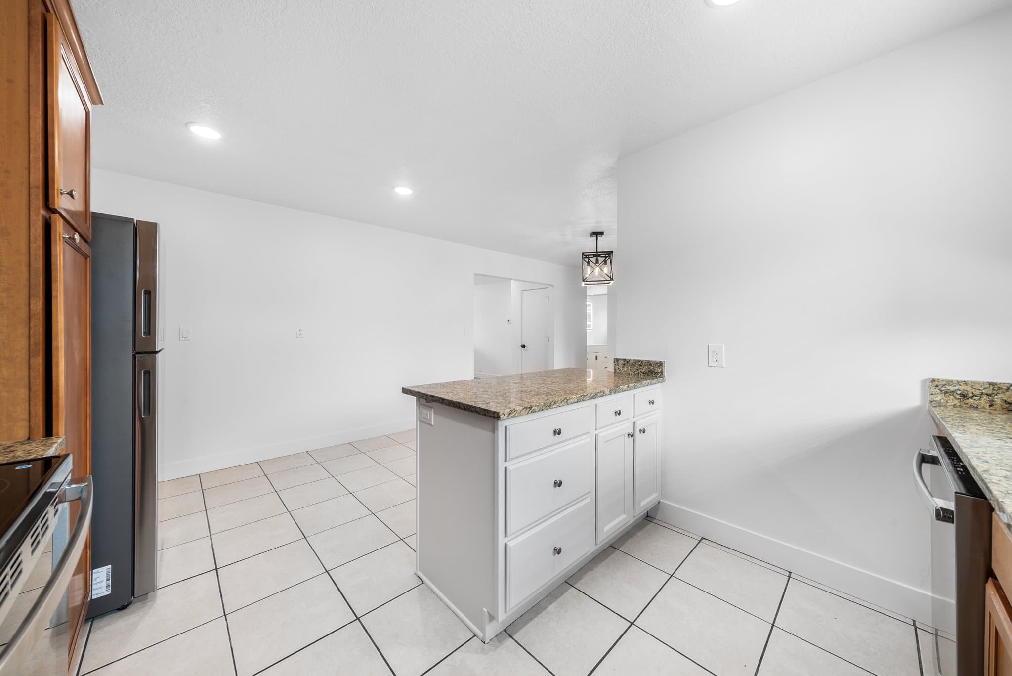 Millcreek Multiplex: 1154 E Glorieta Dr
