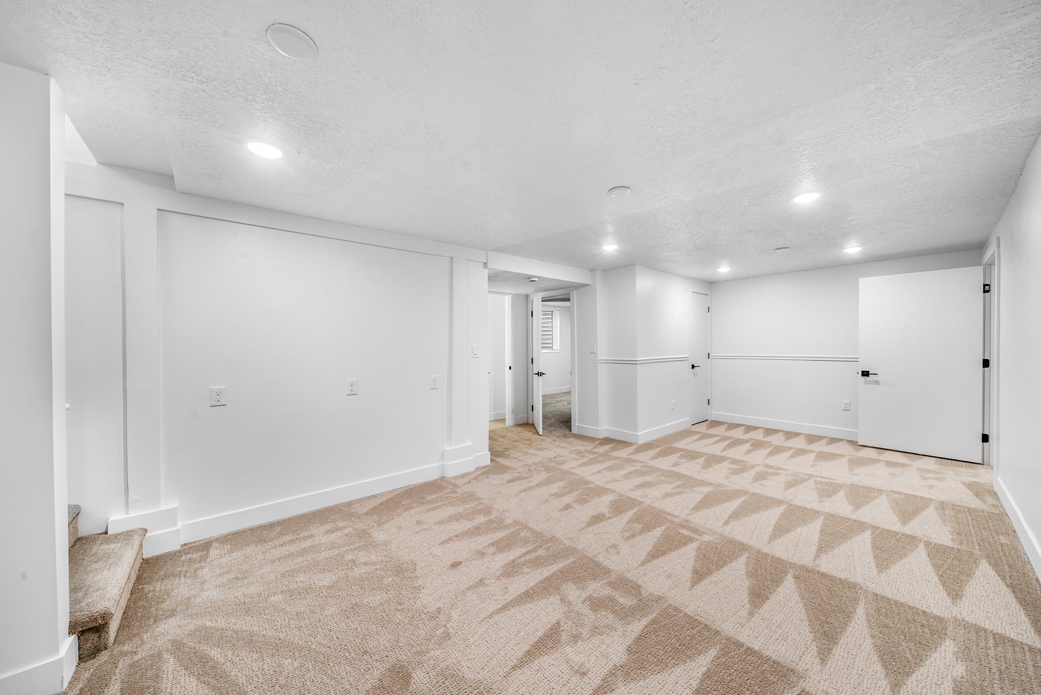 Millcreek Multiplex: 1154 E Glorieta Dr