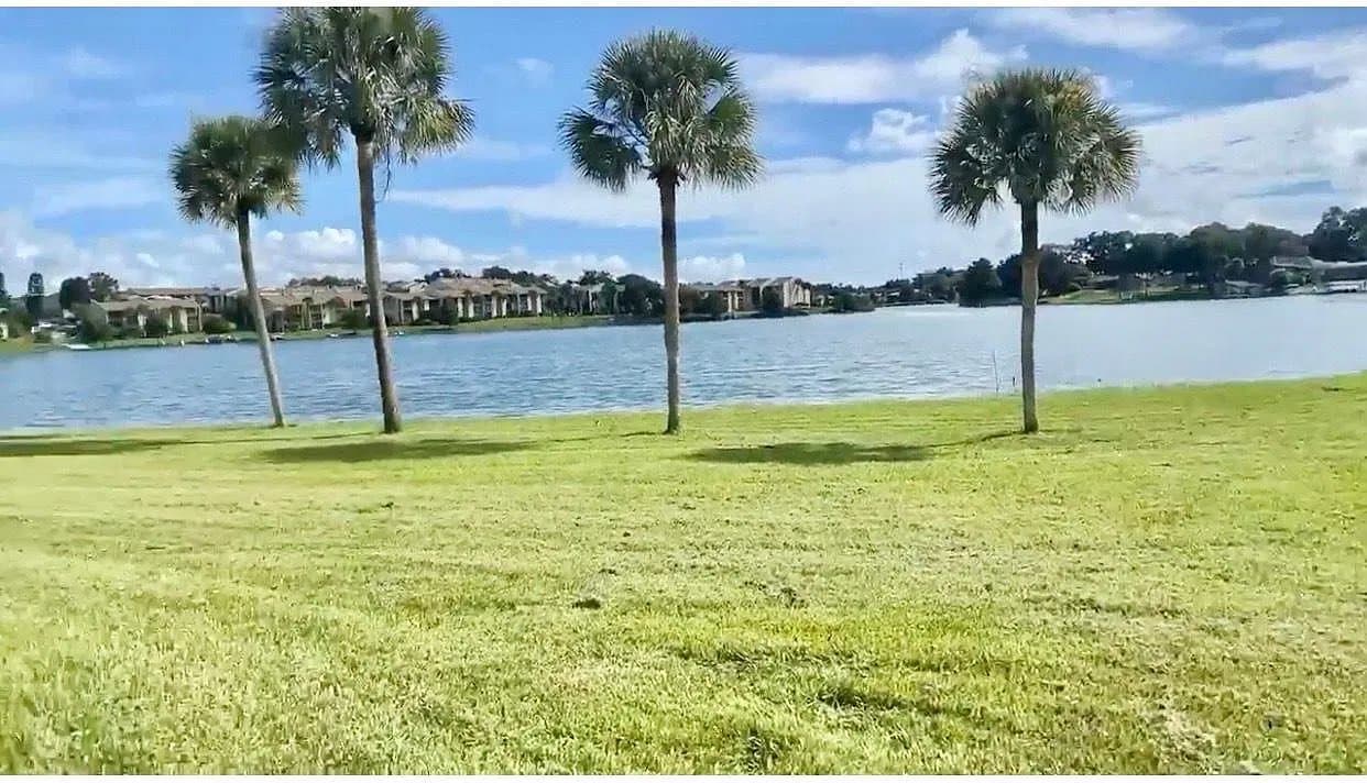 Altamonte Springs Condo: 534 Orange Dr