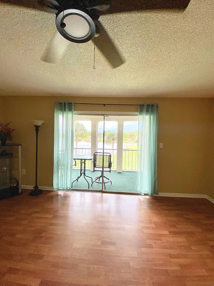 Altamonte Springs Condo: 534 Orange Dr