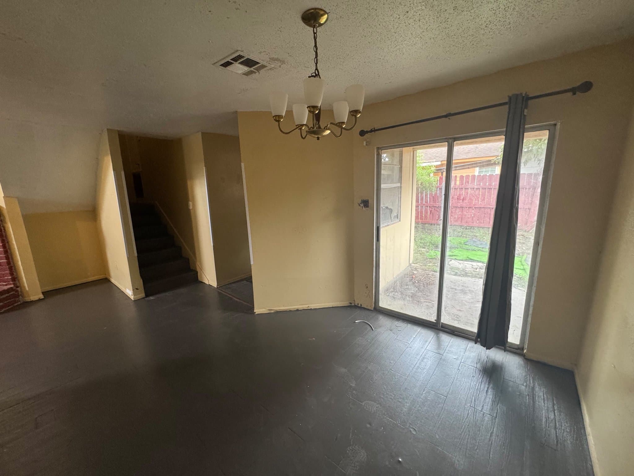 Harvey Townhome: 3032 Destrehan Ave