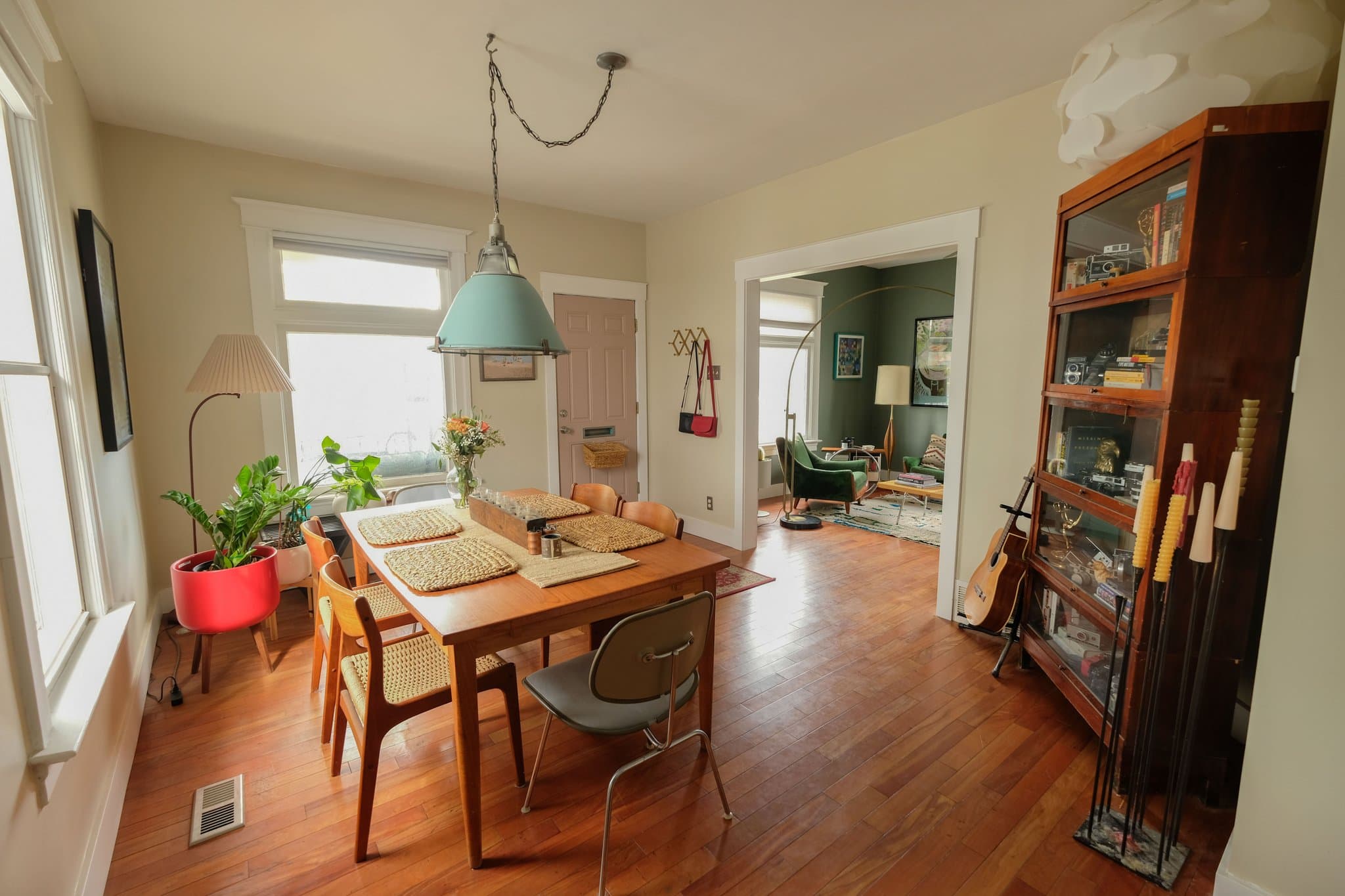 Salt Lake City House: 1307 W Indiana Ave