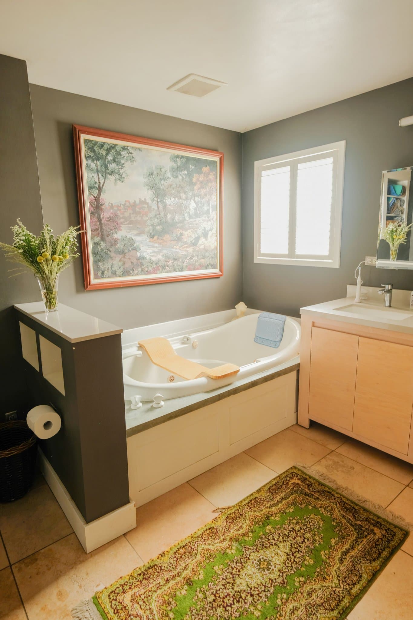 Salt Lake City House: 1307 W Indiana Ave