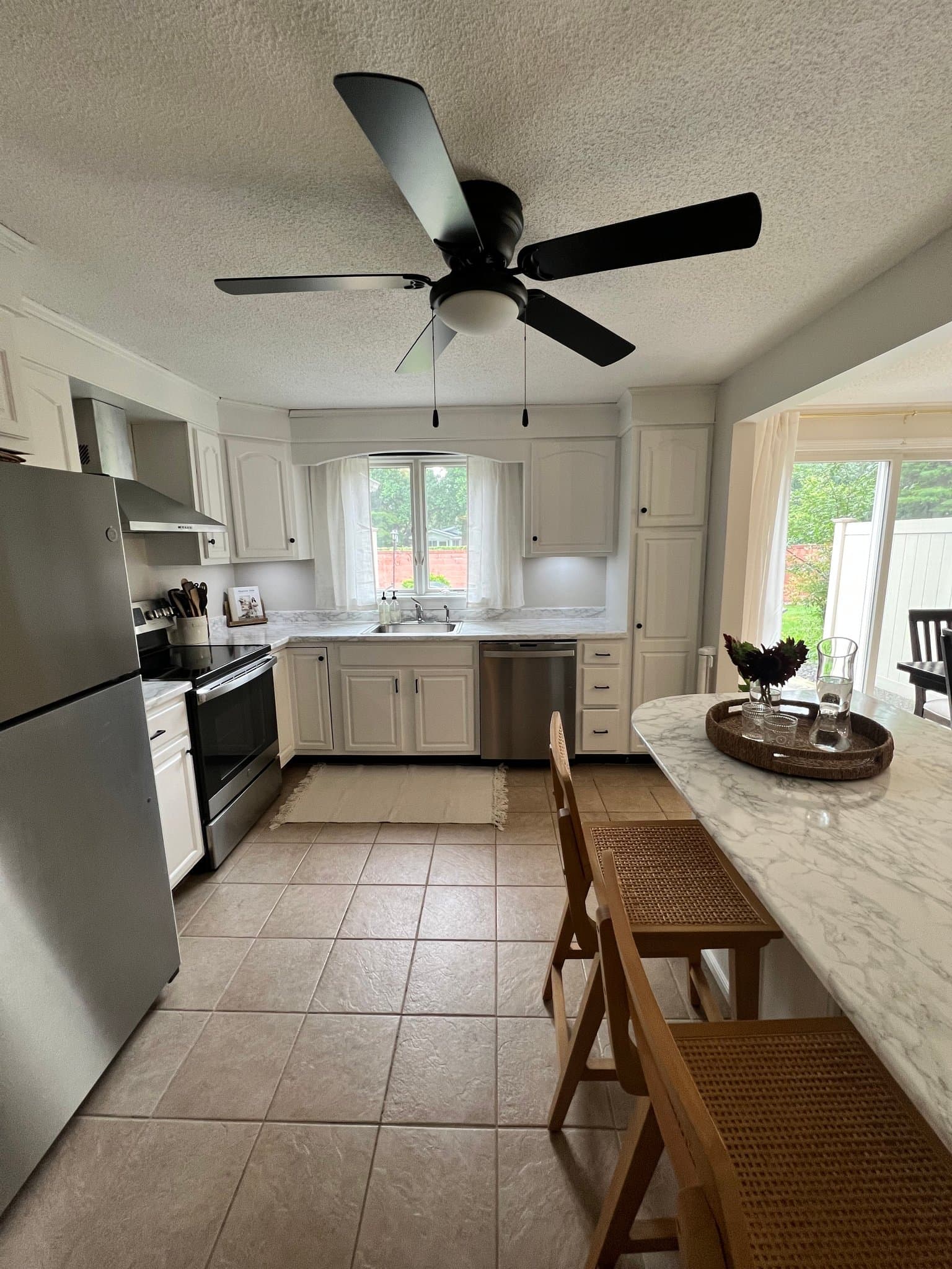Agawam Condo: 3 Mansion Woods Dr