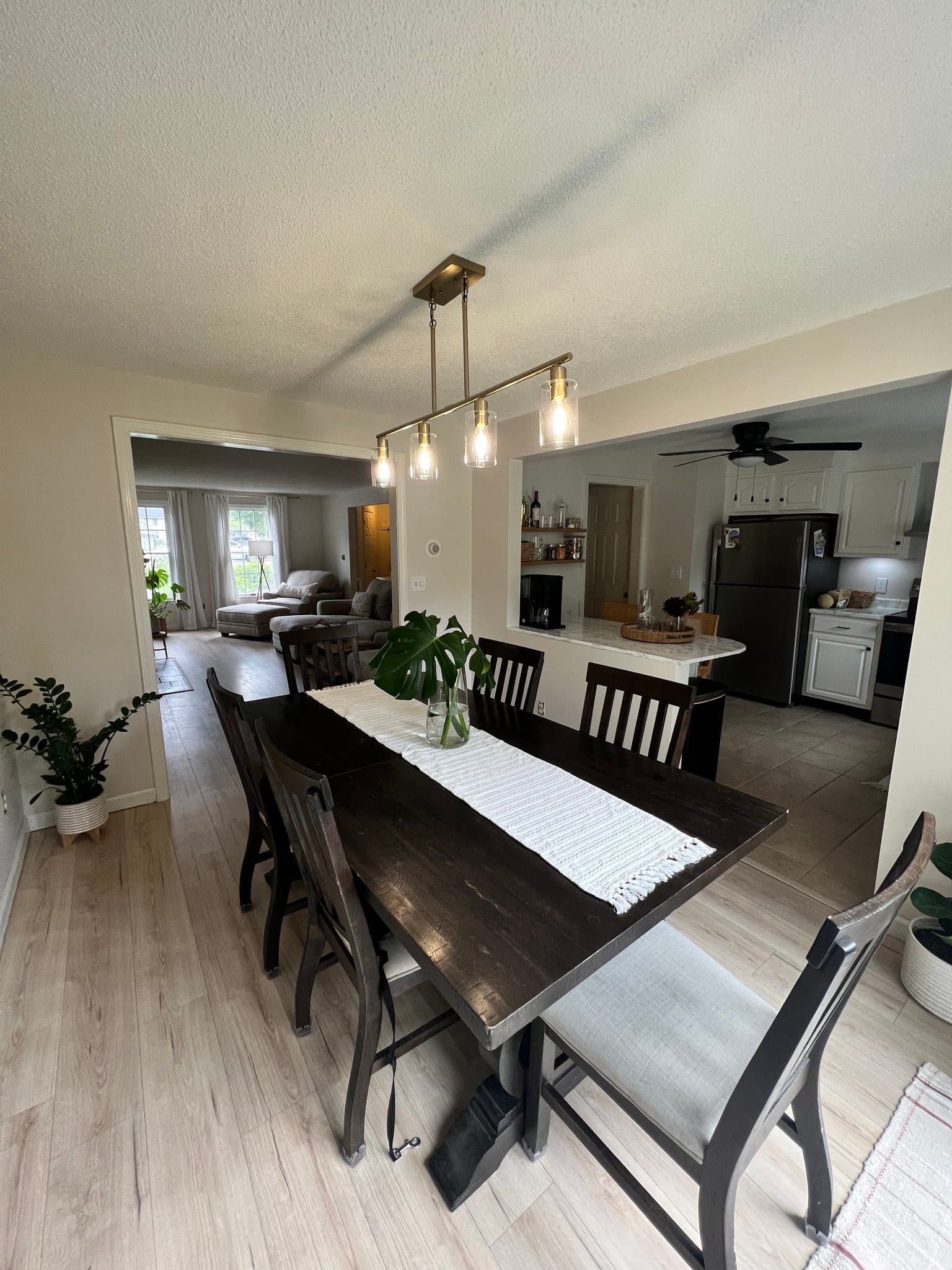 Agawam Condo: 3 Mansion Woods Dr
