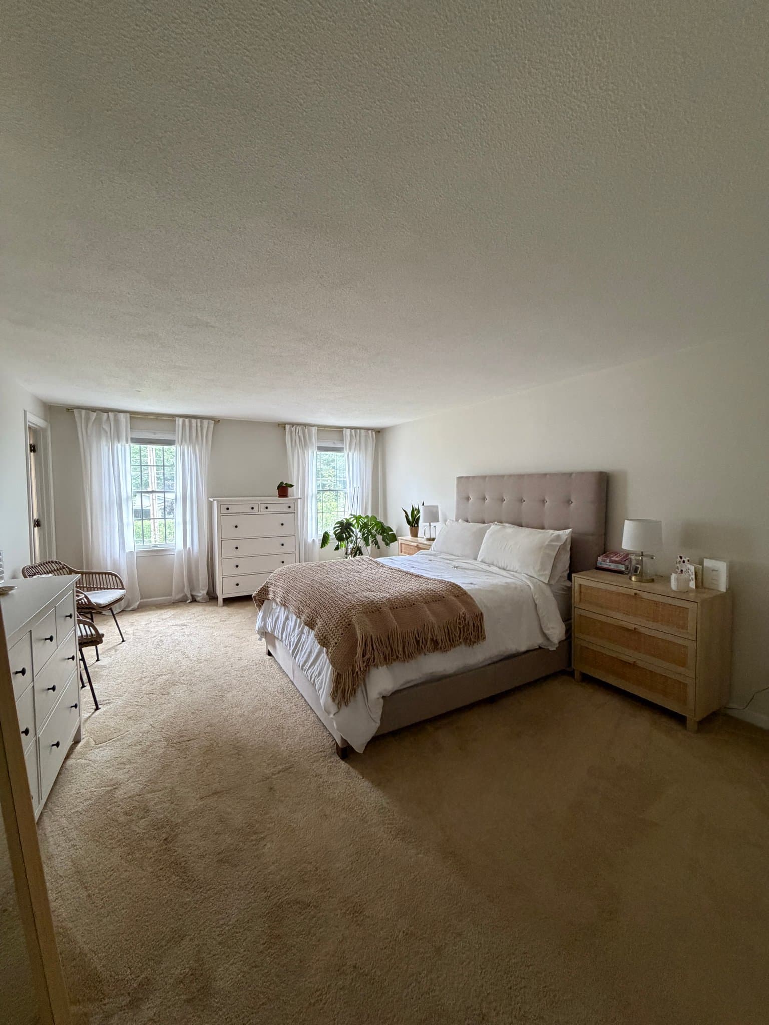 Agawam Condo: 3 Mansion Woods Dr