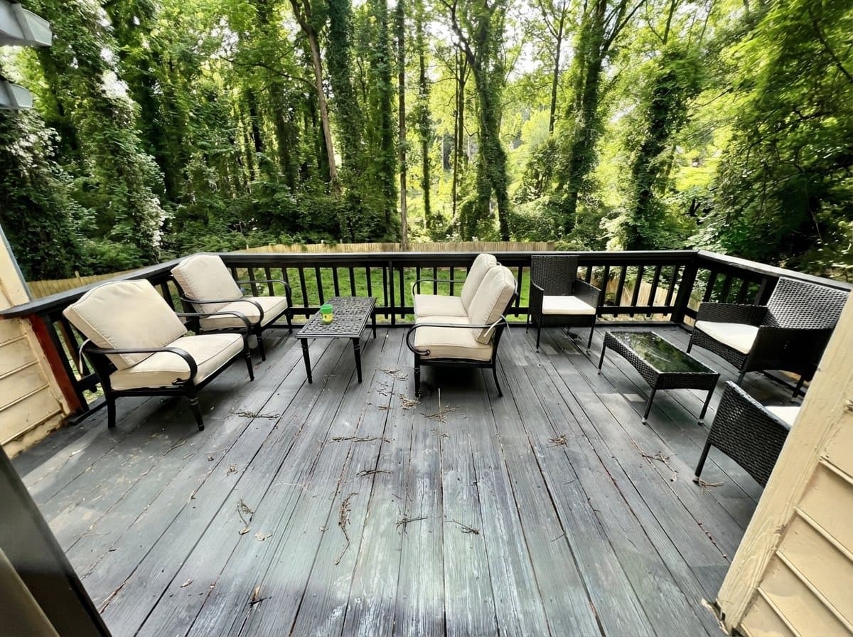 Stone Mountain House: 488 Allana Court
