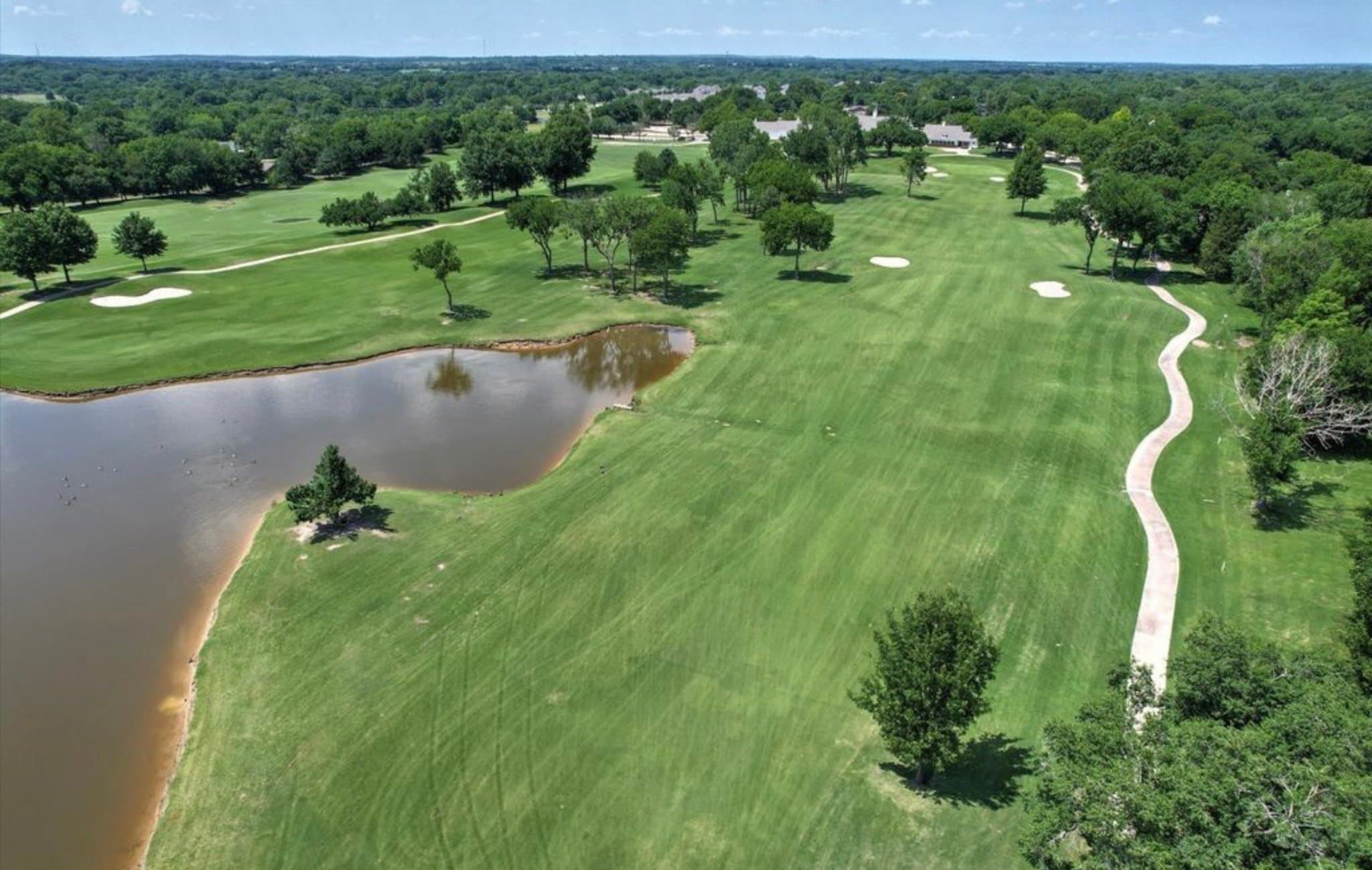 Broken Arrow House: 412 N Forest Ridge Blvd