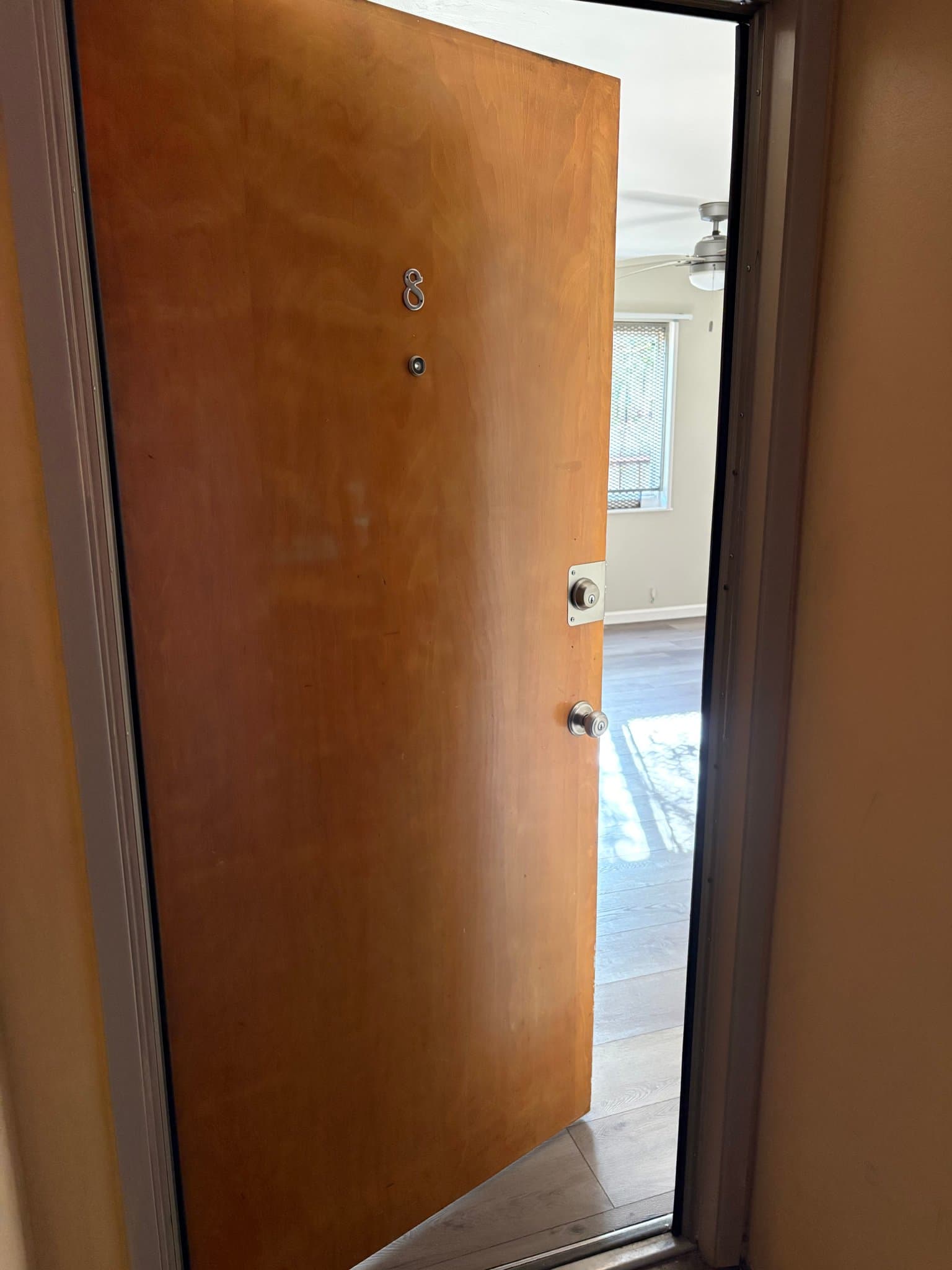 Oakland Apartment: 5499 Claremont Avenue