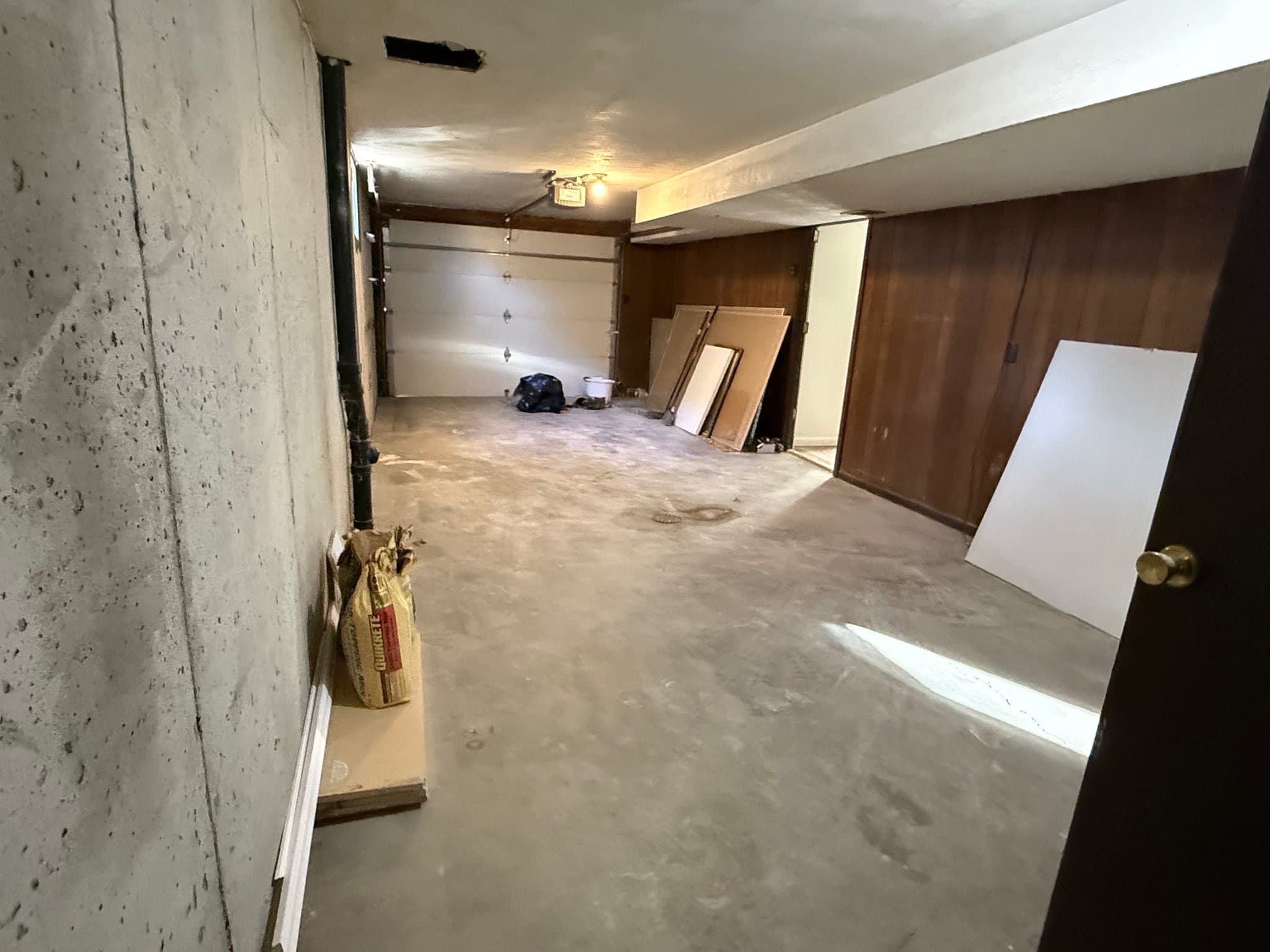 Independence Multiplex: 2903 Tepee Ave