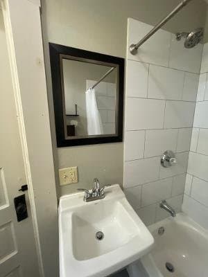 Cedar Rapids Multiplex: 116 17th St NE