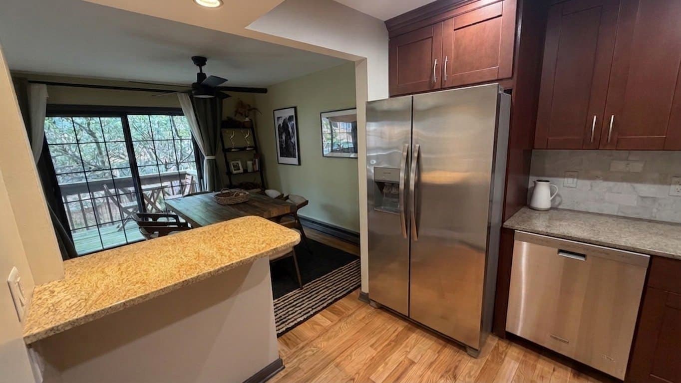Stamford Condo: 197 Bridge St