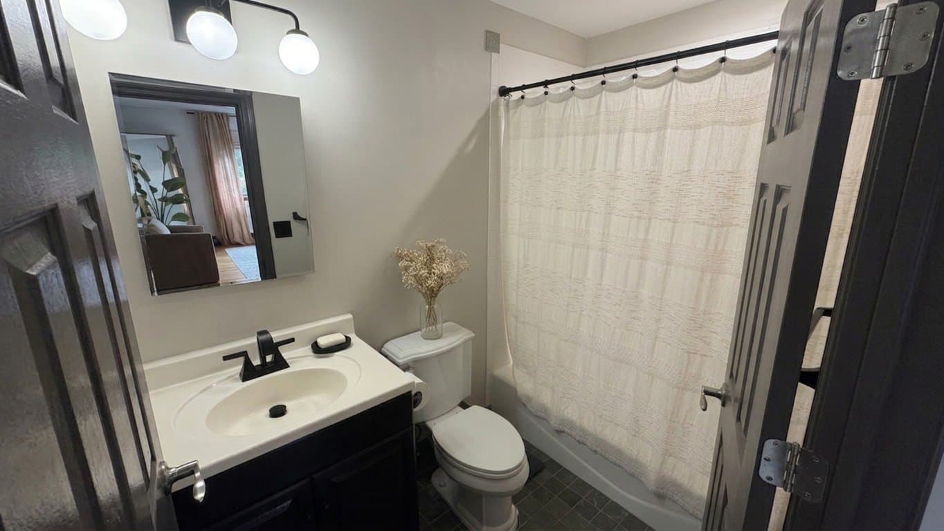 Stamford Condo: 197 Bridge St