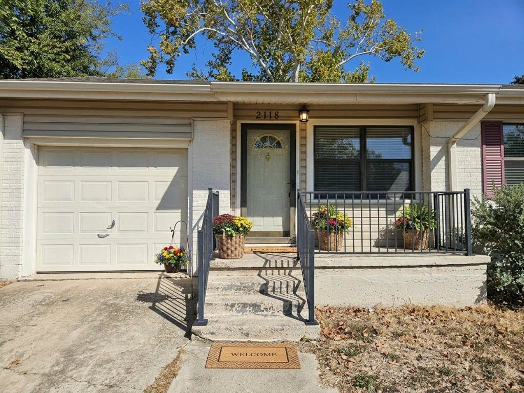Copperas Cove House: 2118 Circle Dr