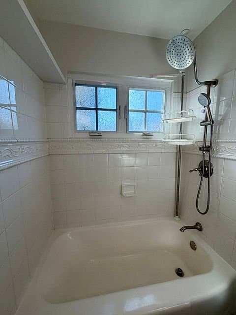 Palo Alto House: 3530 Emerson St