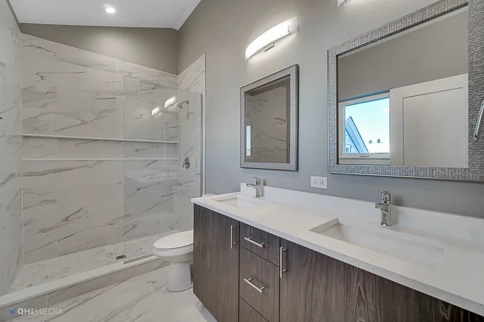 Chicago Apartment: 1734 West Cullerton Street #2 Chicago, IL 60608
