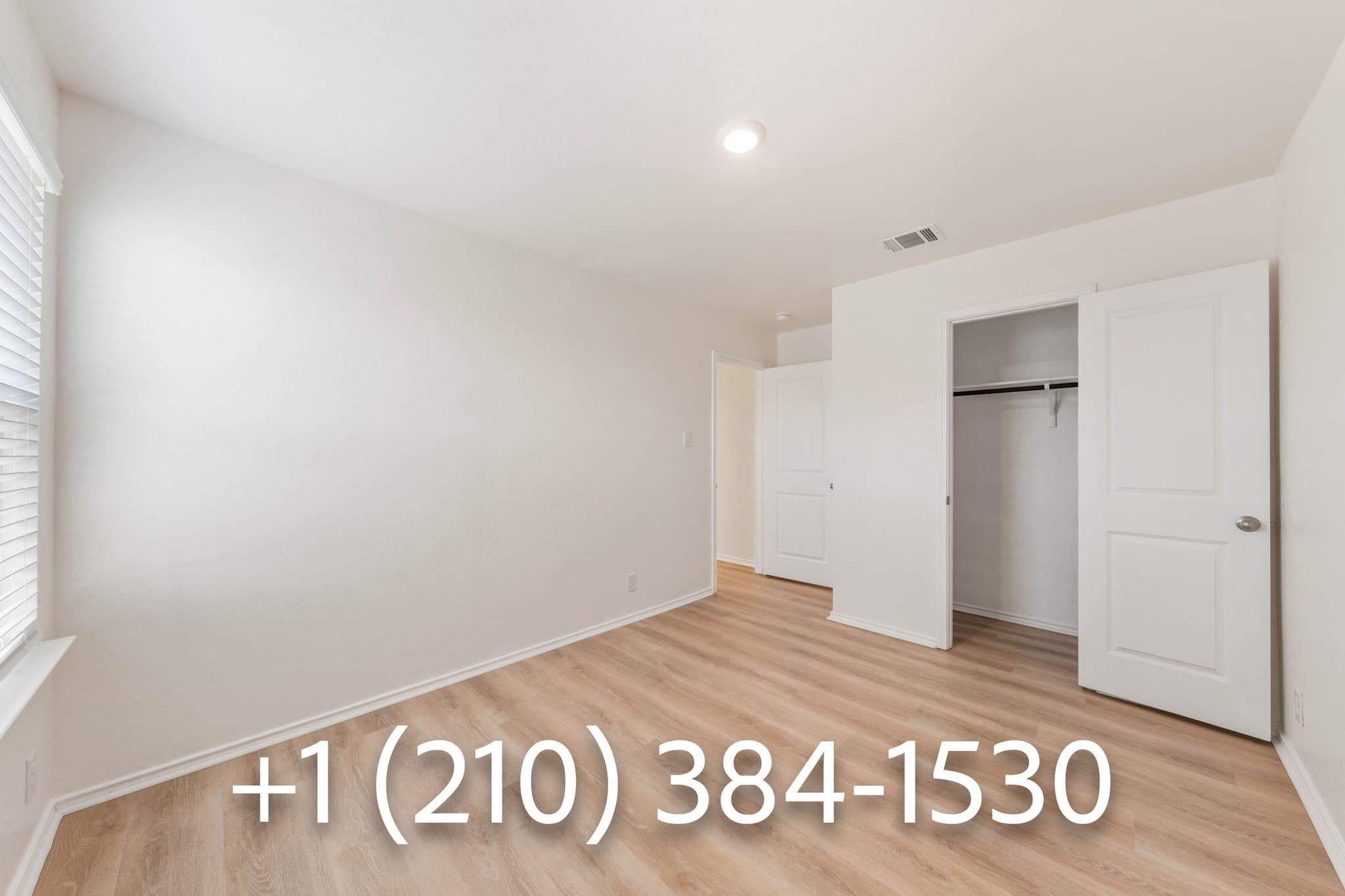 San Antonio House: 6626 Bleak Hills Blvd