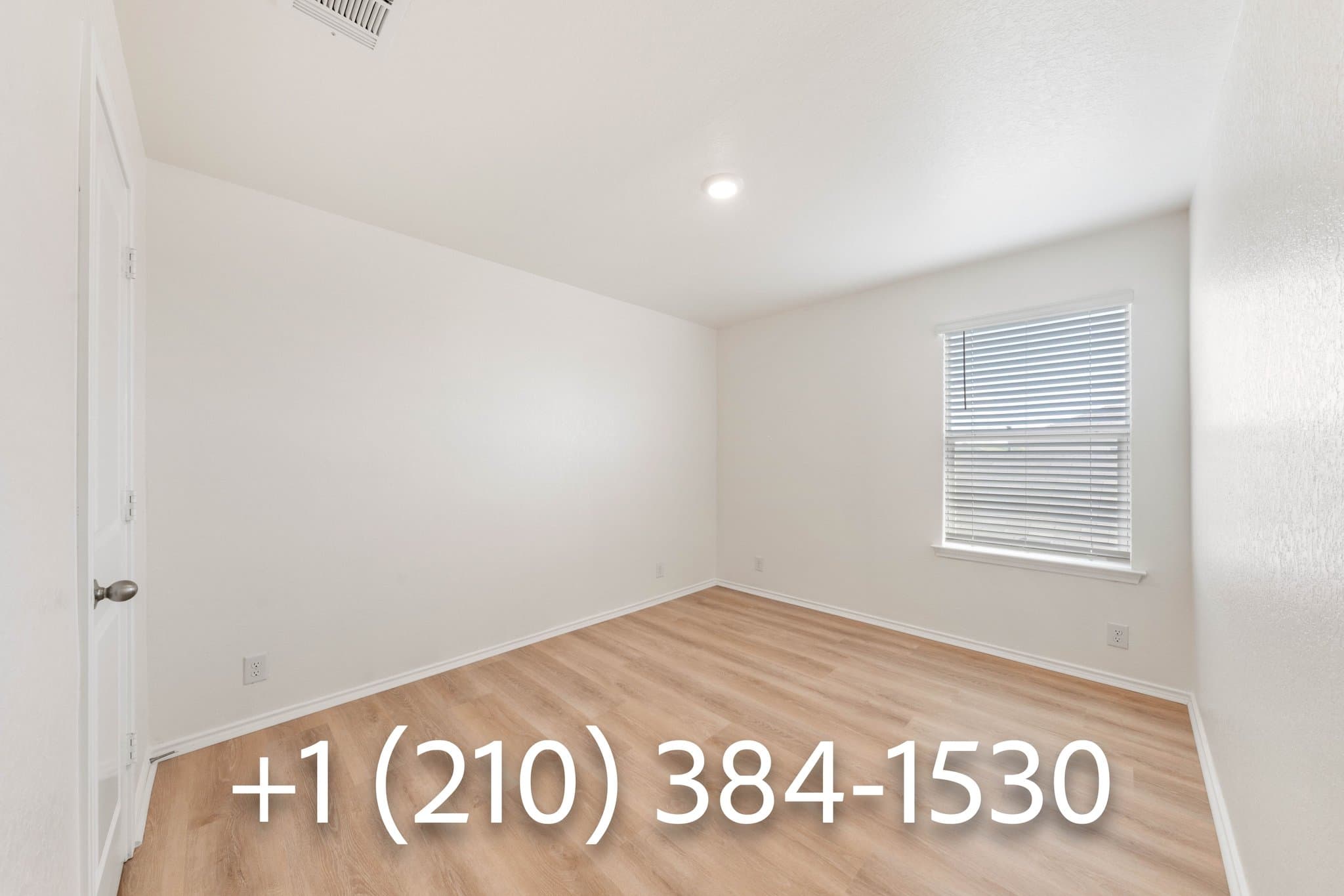 San Antonio House: 6626 Bleak Hills Blvd