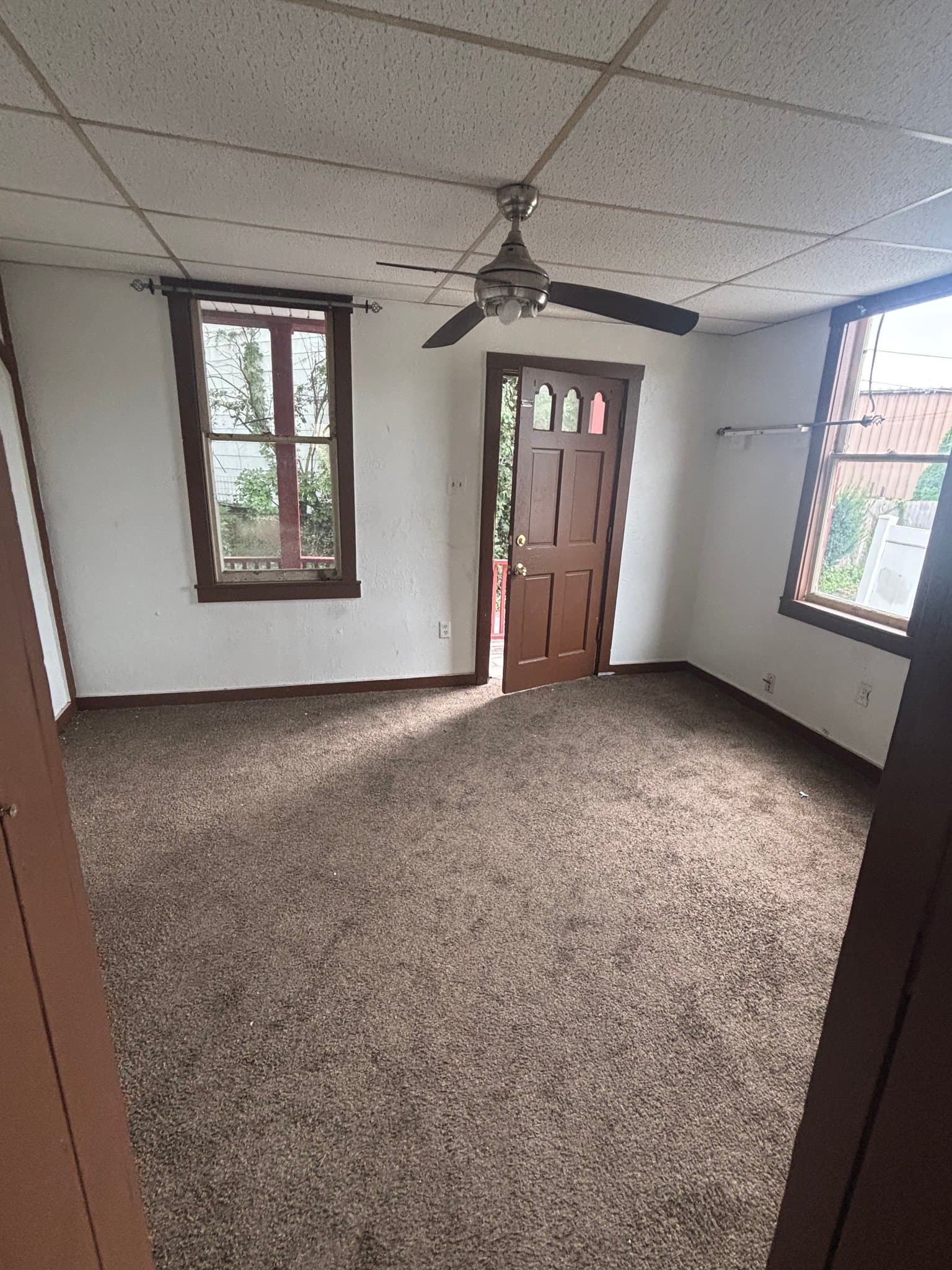 Johnstown House: 69 DuPont St
