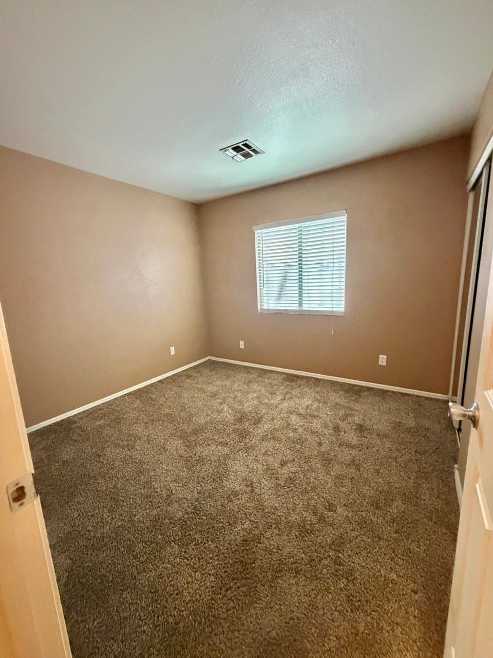 Chandler House: 963 E Monterey Street