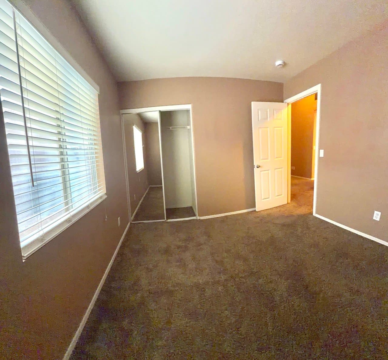 Chandler House: 963 E Monterey Street