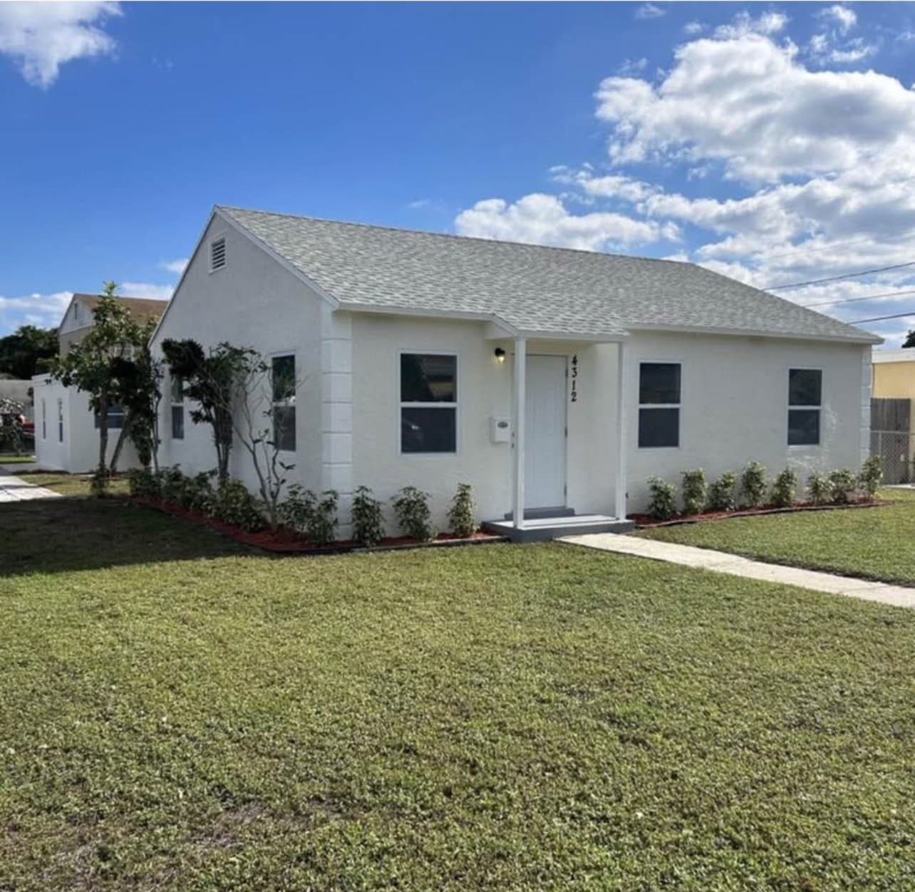 West Palm Beach Multiplex: 4312 pinewood ave