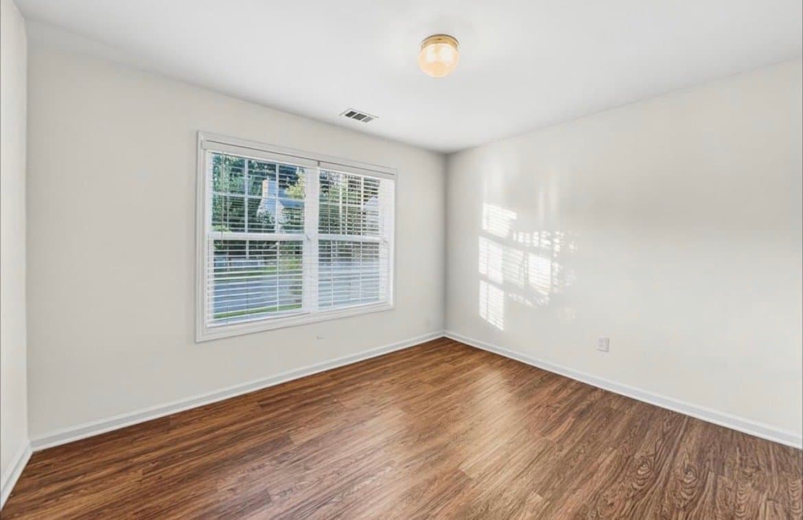 Norcross House: 5955 Hickory Springs Dr