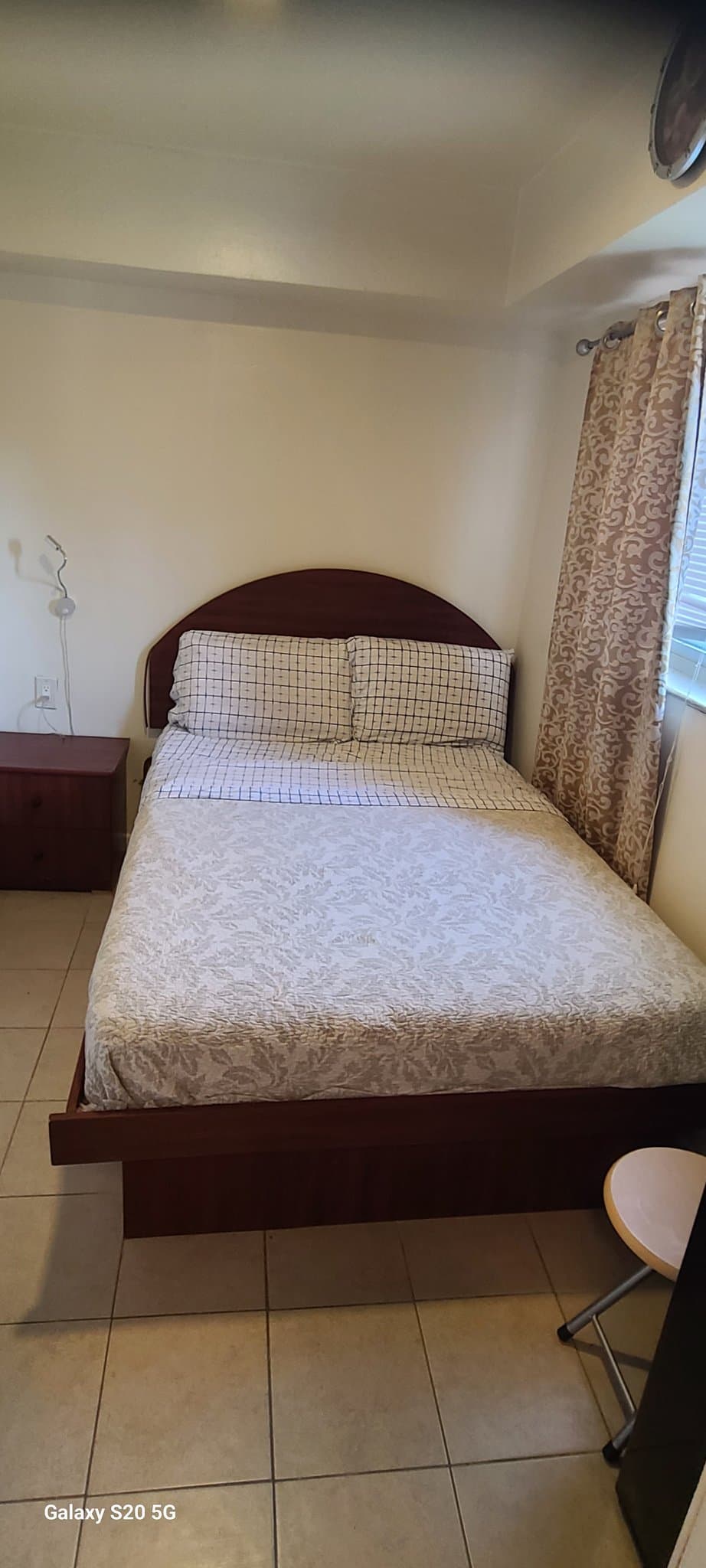 bronx Apartment: 524 Timpson pl