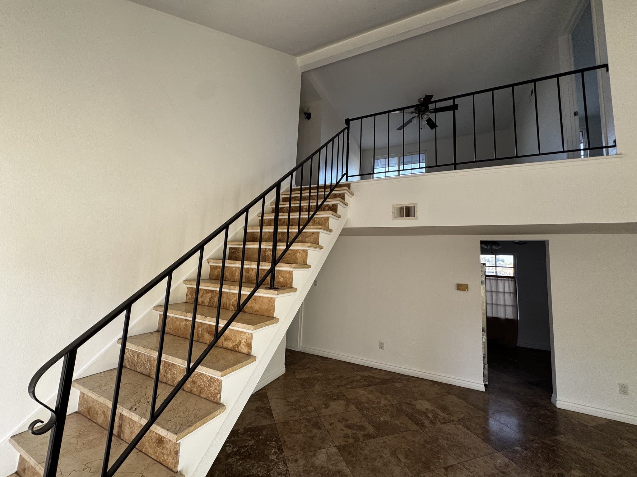 San Diego House: 3831 Palm Ave